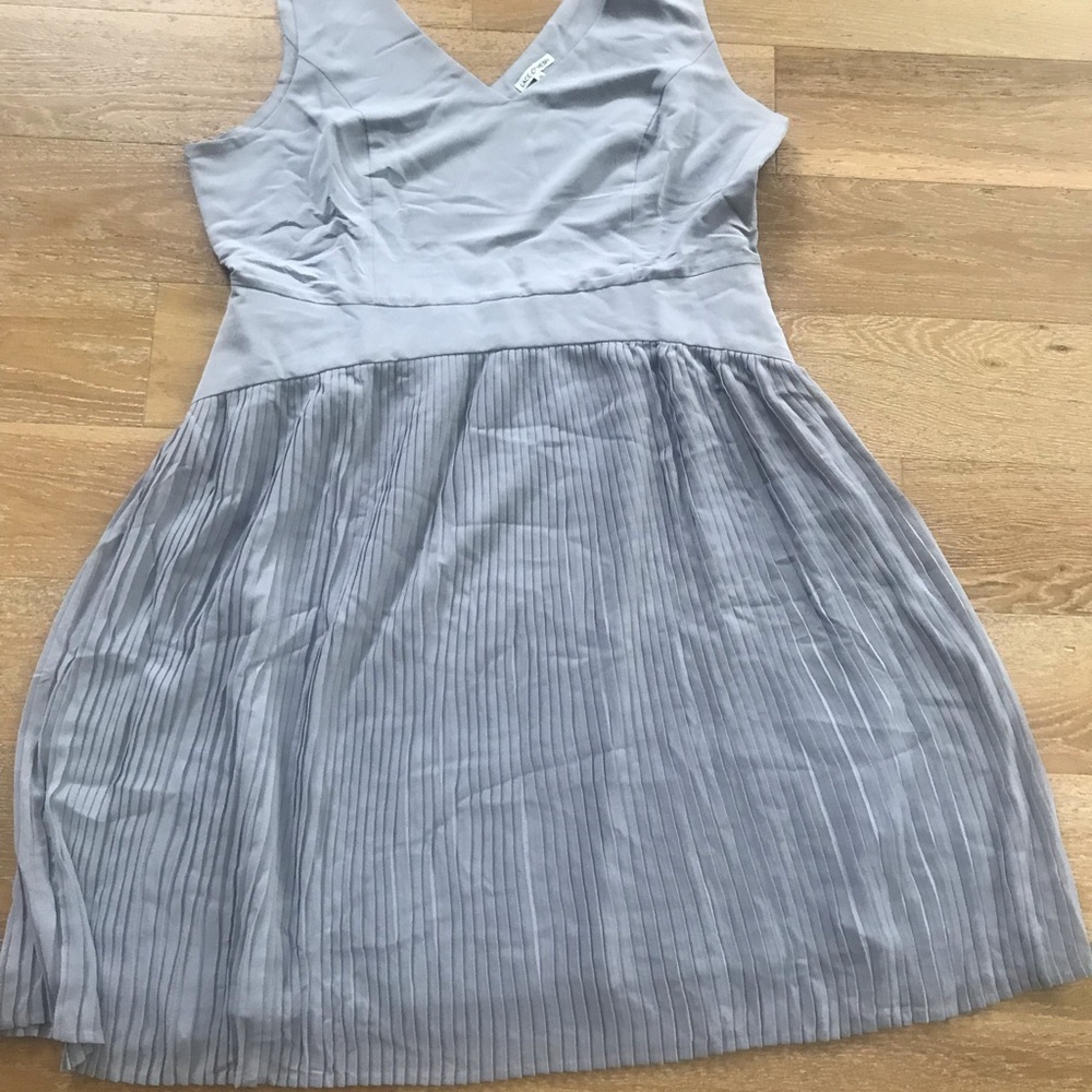 ModCloth Pleated Dress. - Picture 3 of 5